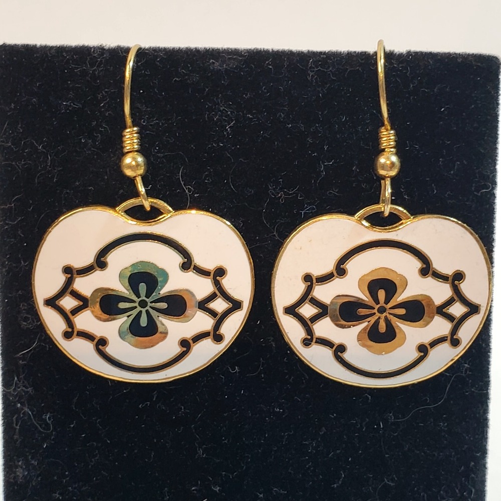 Vtg MEOW Signed Gold Tone White Black Enamel Art Noveau Dangle Hook Earrings
